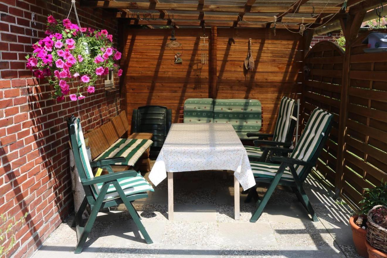 Ferienwohnung Alice Burhave Exteriér fotografie